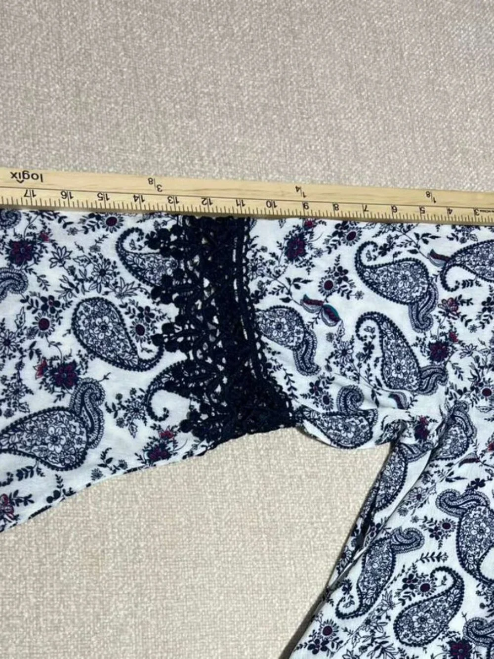 Boho Paisley Bell Sleeve Flowy Tunic Top XL NWT - Picture 6 of 7